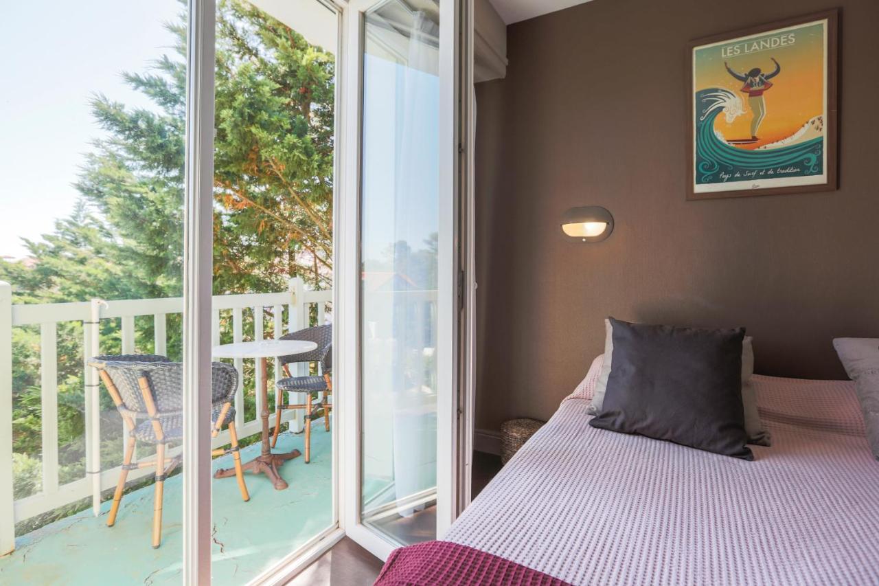 קפברטון Hotel Aquitaine מראה חיצוני תמונה