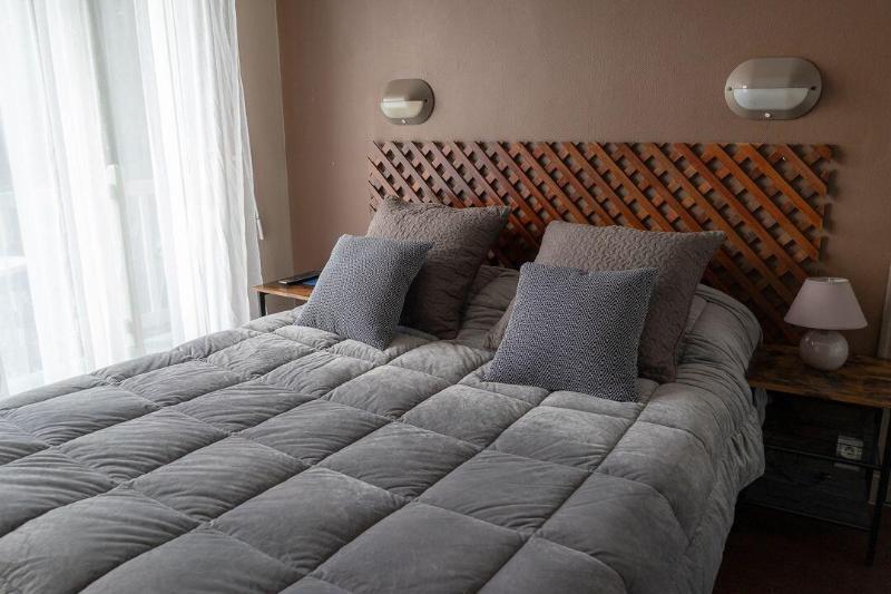 קפברטון Hotel Aquitaine מראה חיצוני תמונה