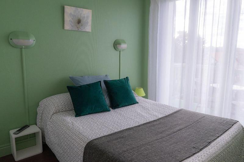 קפברטון Hotel Aquitaine מראה חיצוני תמונה