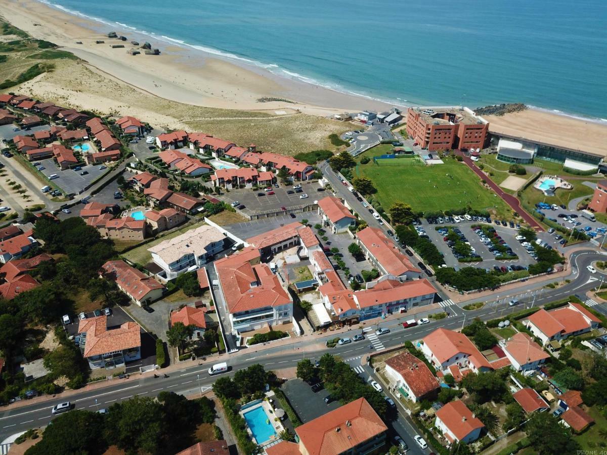 קפברטון Hotel Aquitaine מראה חיצוני תמונה